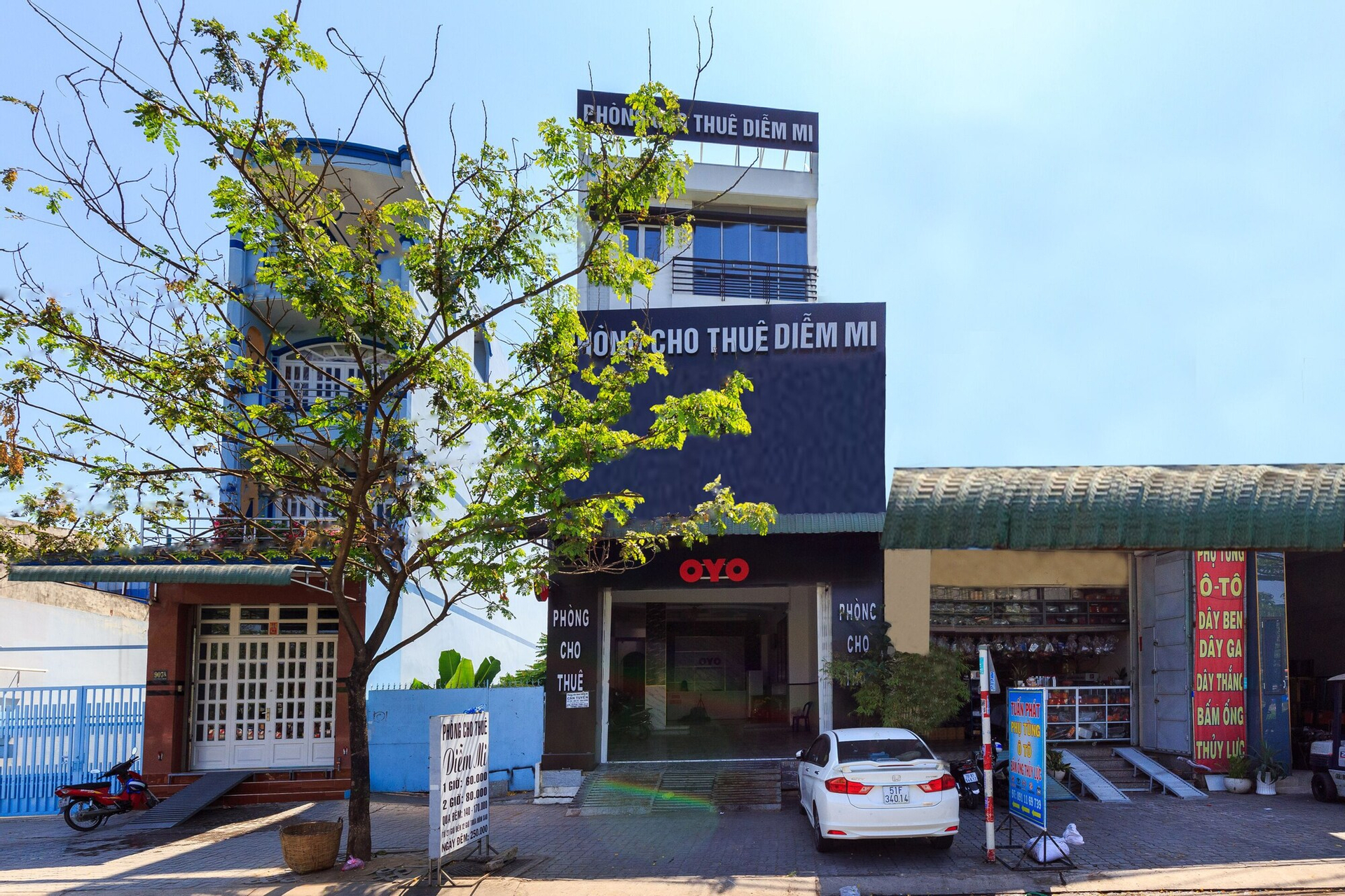 Exterior & Views 1, OYO 856 Diem Mi Hotel, Binh Tan