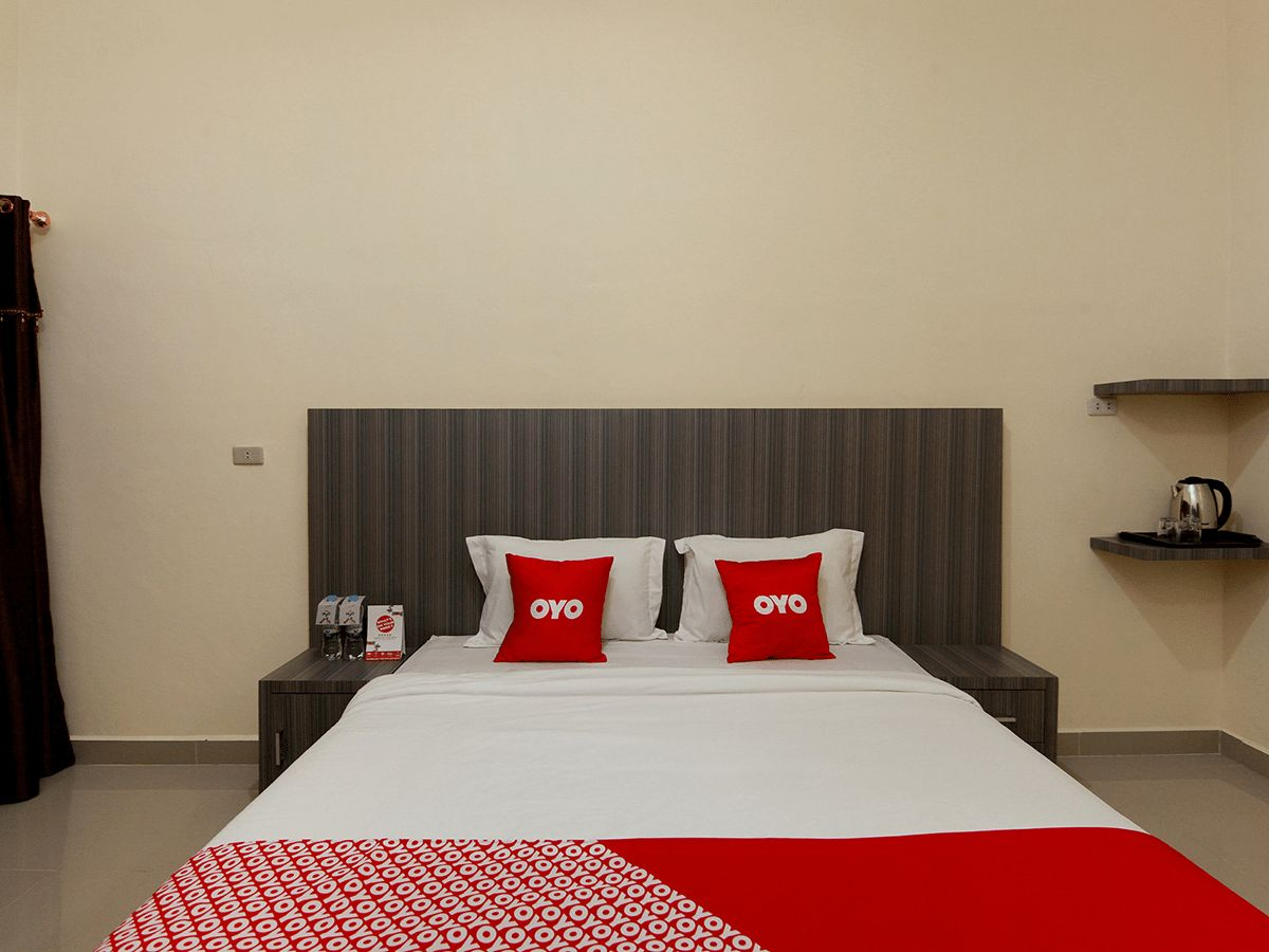 Bedroom 5, OYO 1694 Pariban Homestay (tutup sementara), Samosir