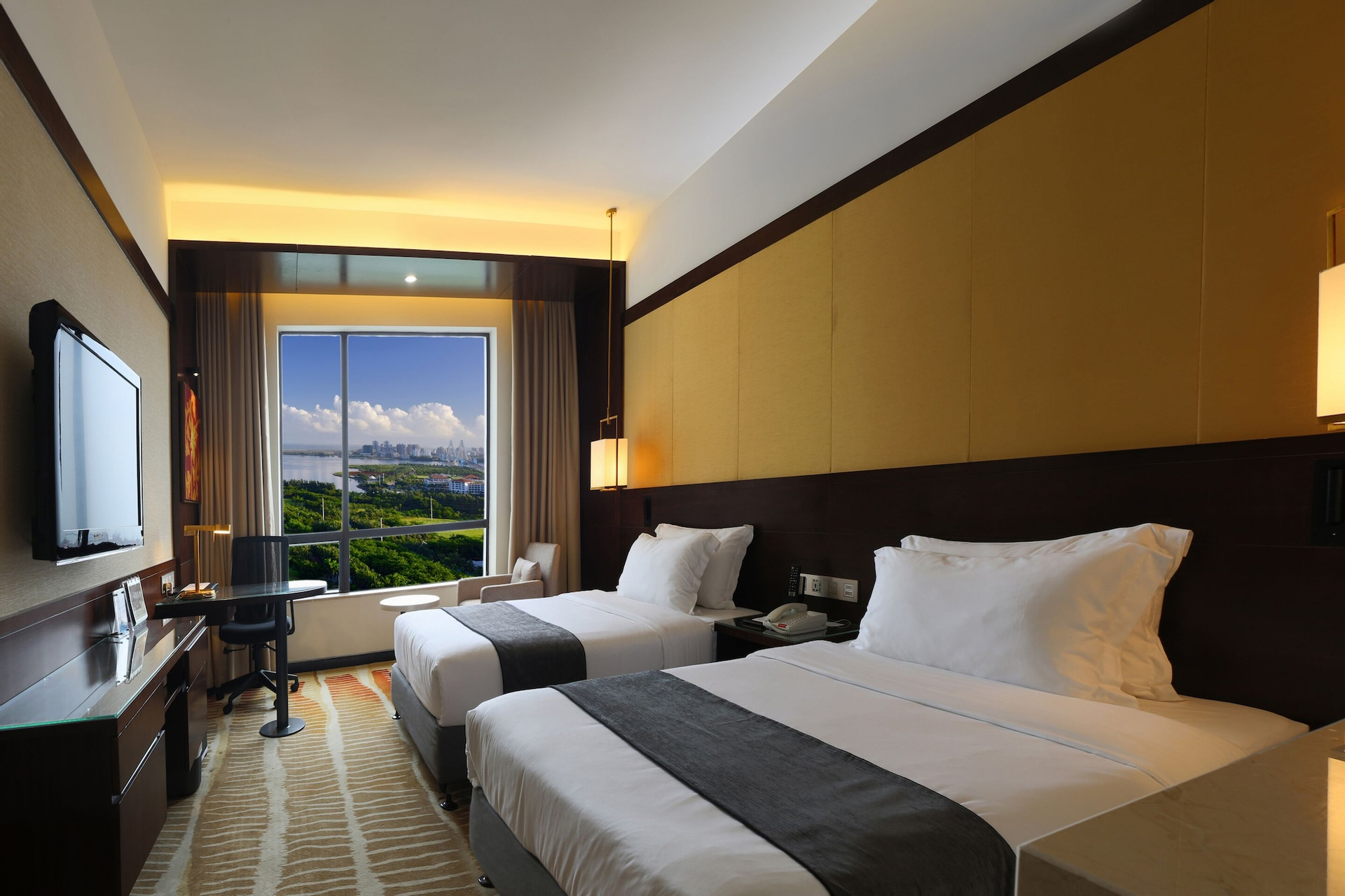 Exterior & Views, Baohua Harbour View Hotel, Haikou