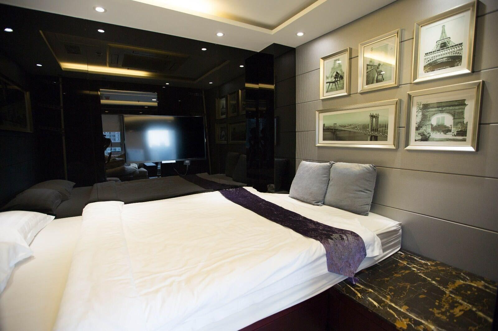 Bedroom 3, O Hotel, Kowloon City
