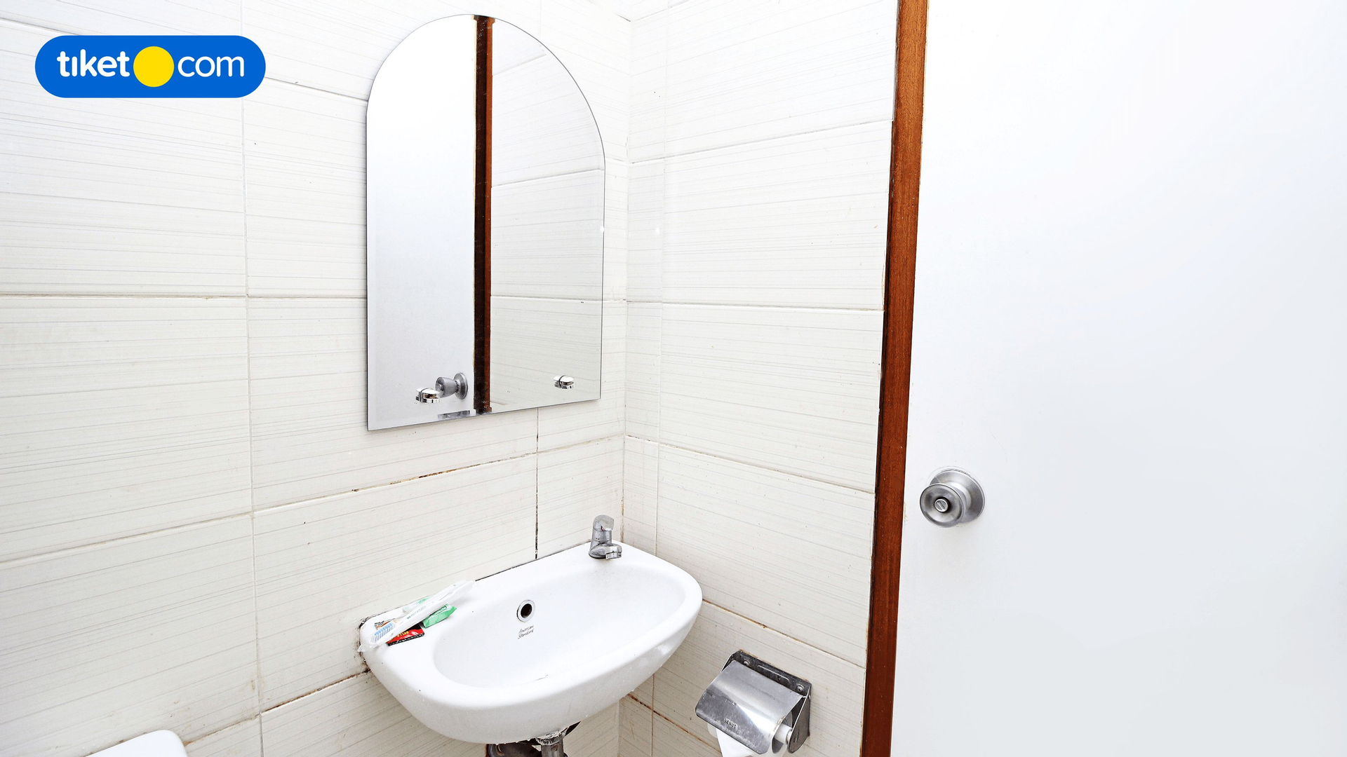Bathroom 6