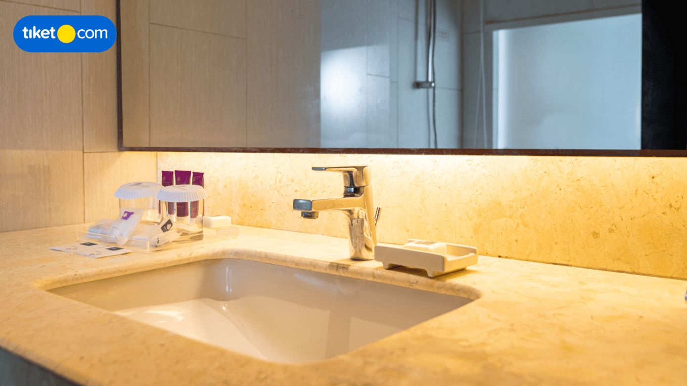 Bathroom 5