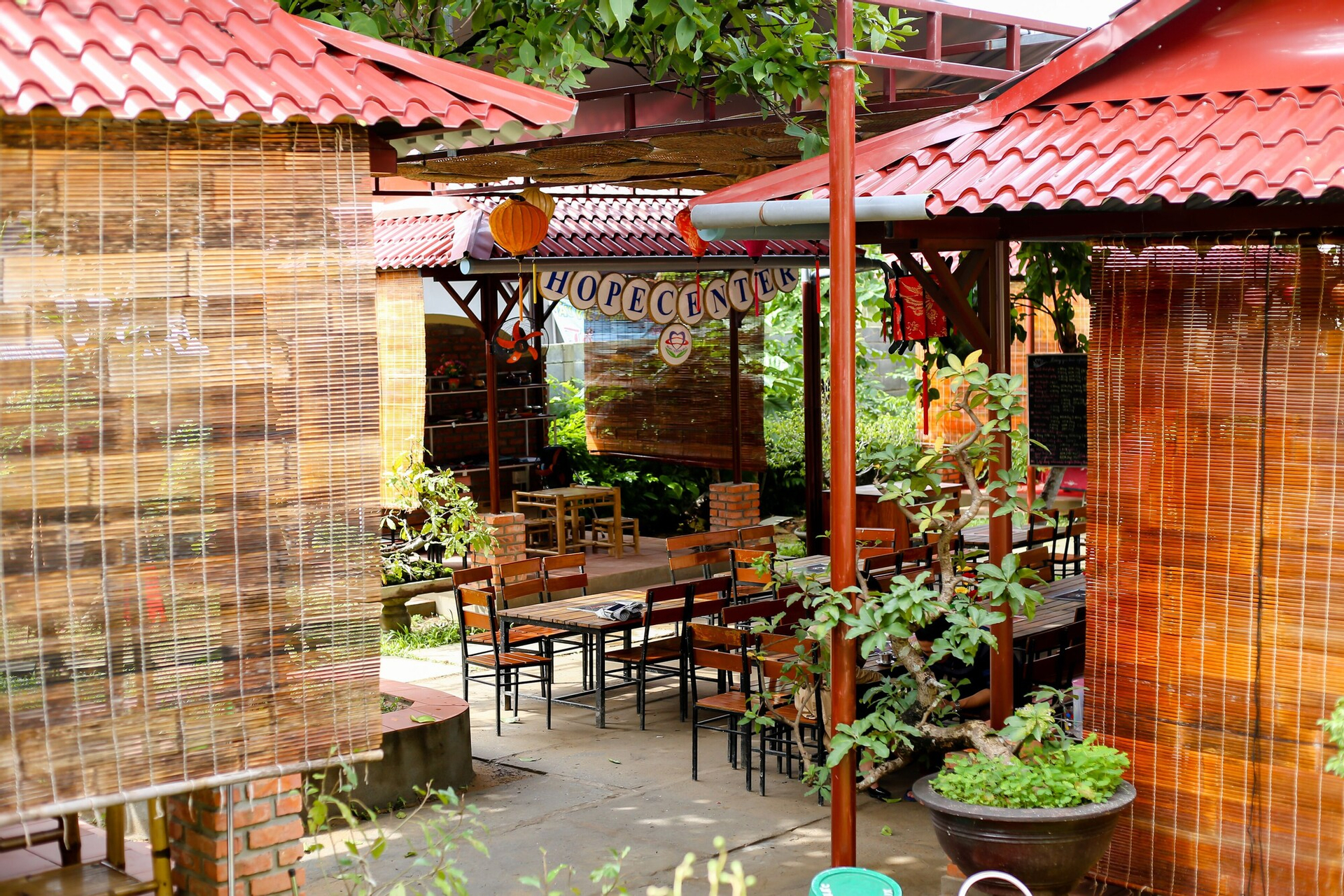 Exterior & Views, Hue Lotus Homestay, Huế