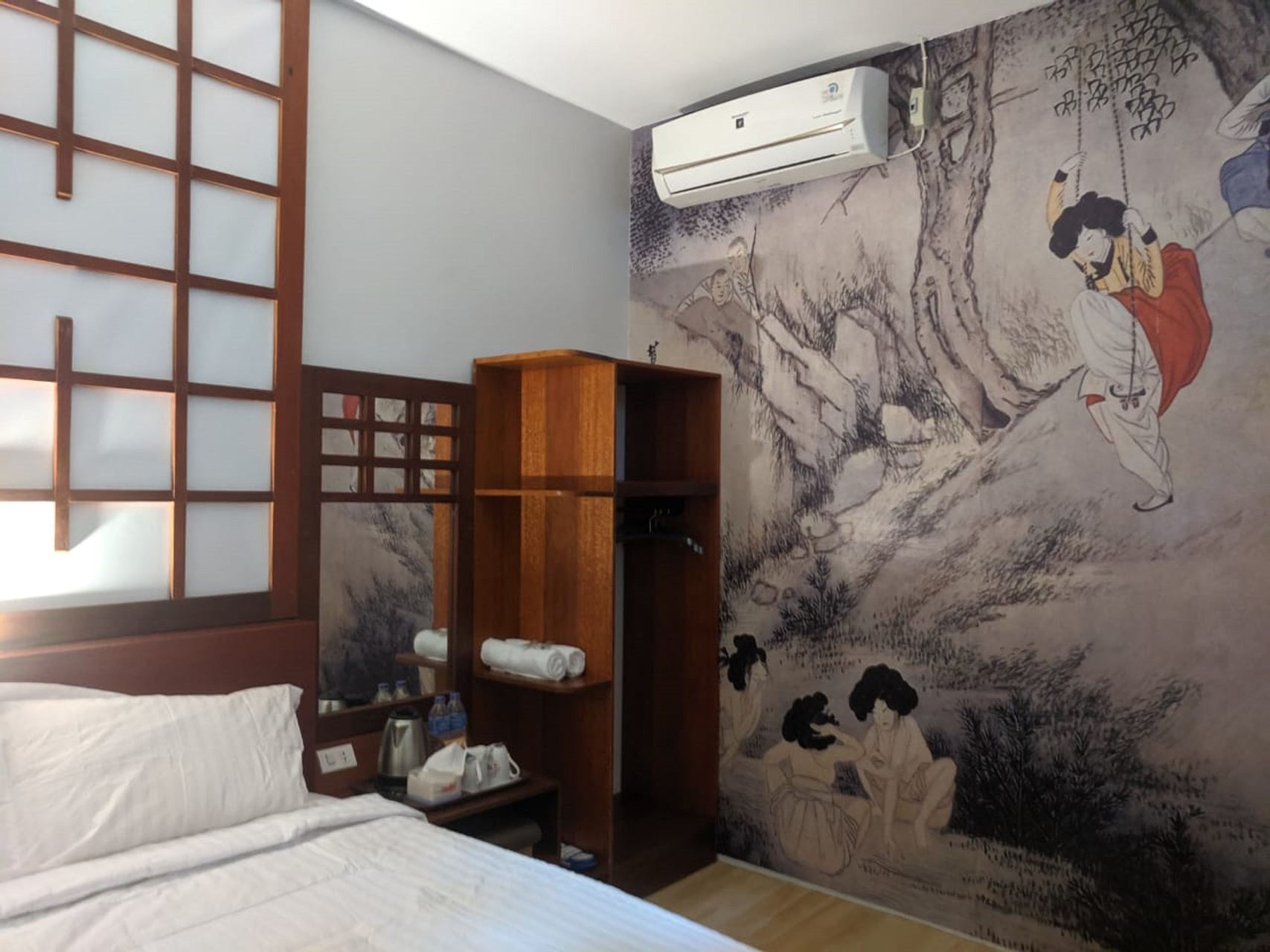 Bedroom 1, Haruka Guest House, Singkawang