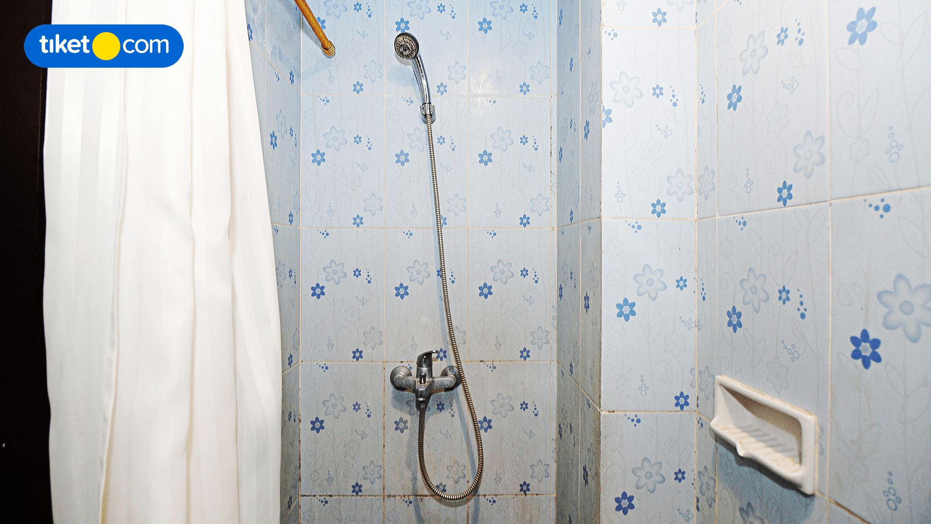 Bathroom 6