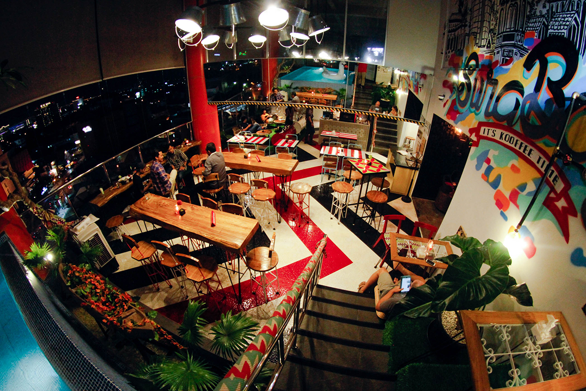 Food & Drinks
