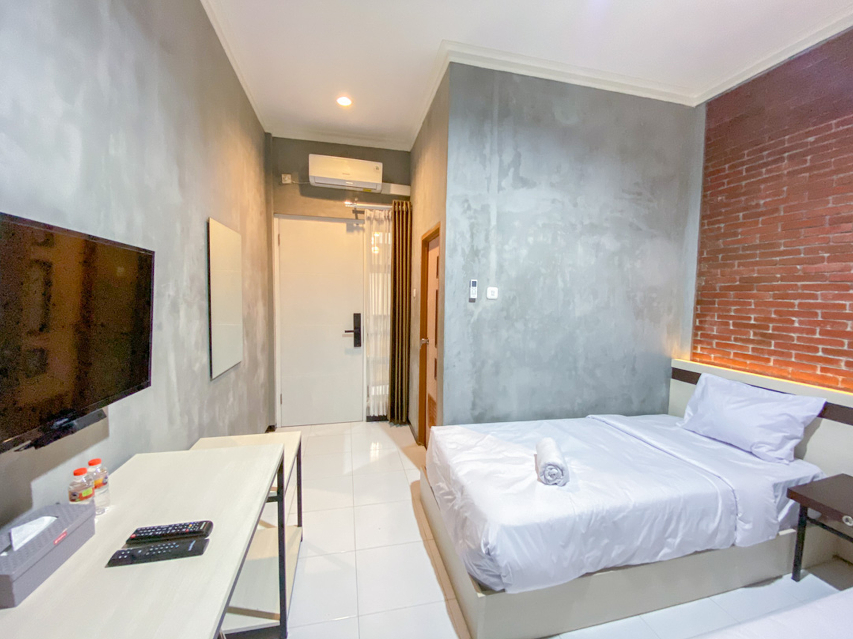 RedDoorz Syariah @ Mitra Guest House, Malang