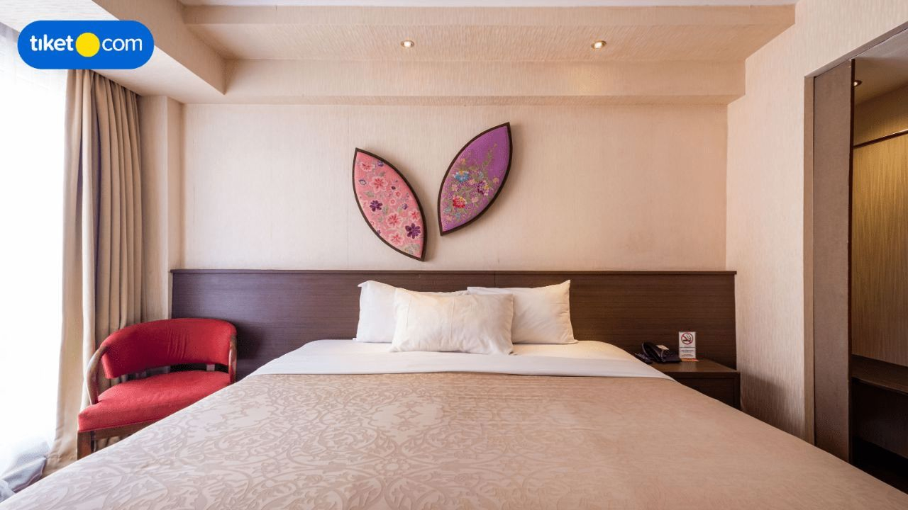 Kamar Deluks Twin atau Ranjang Lain