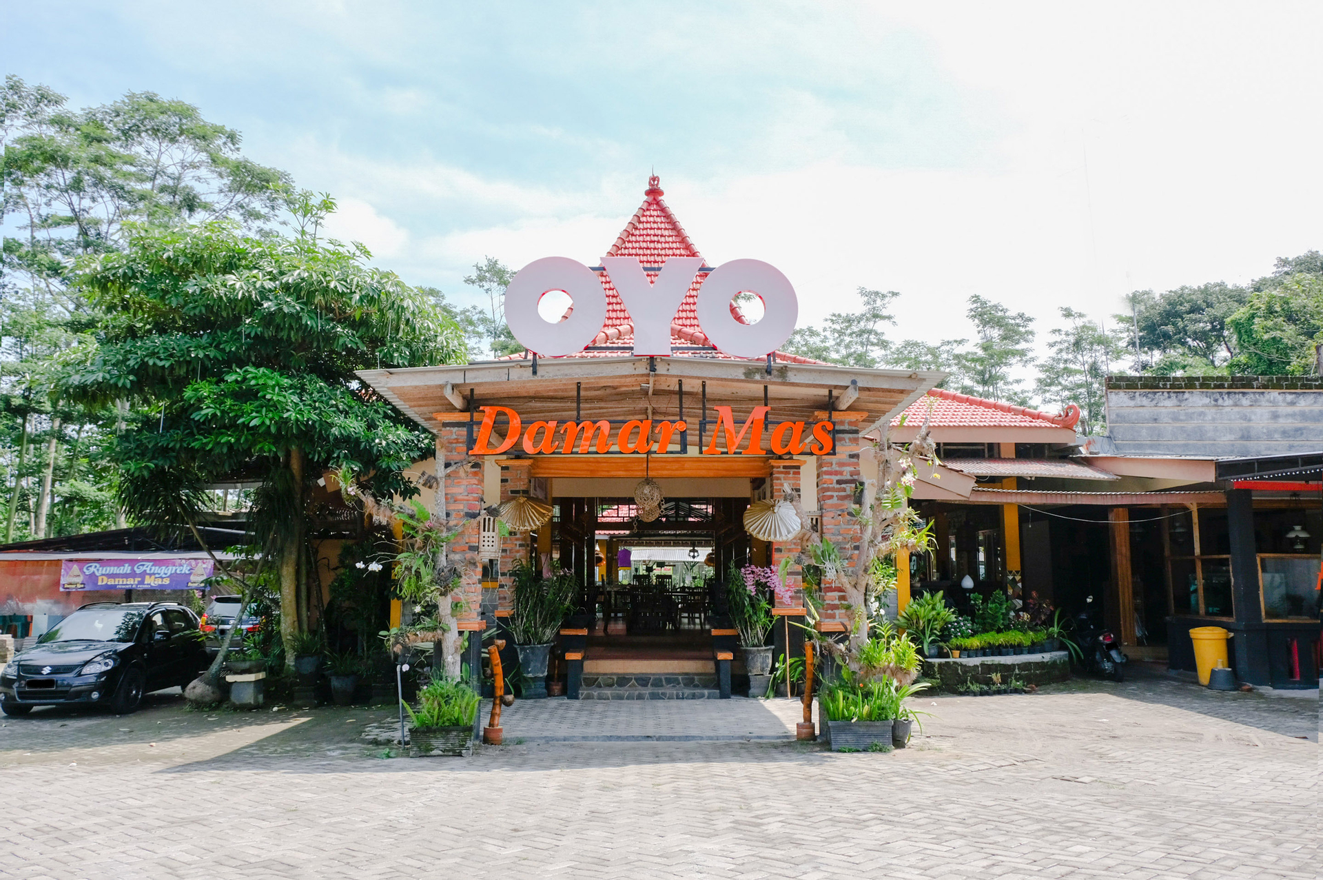 OYO 563 Damar Mas  Resort Lereng Kelud, Kediri