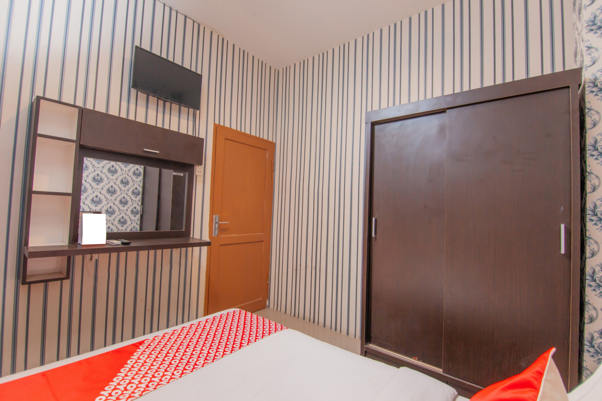 Room 4