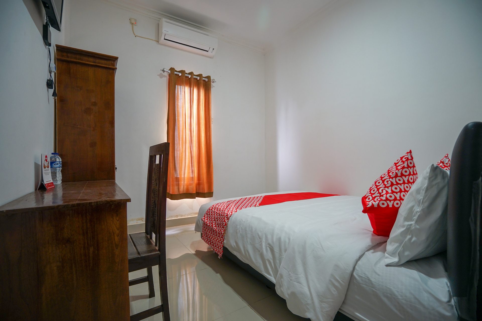 Room 2