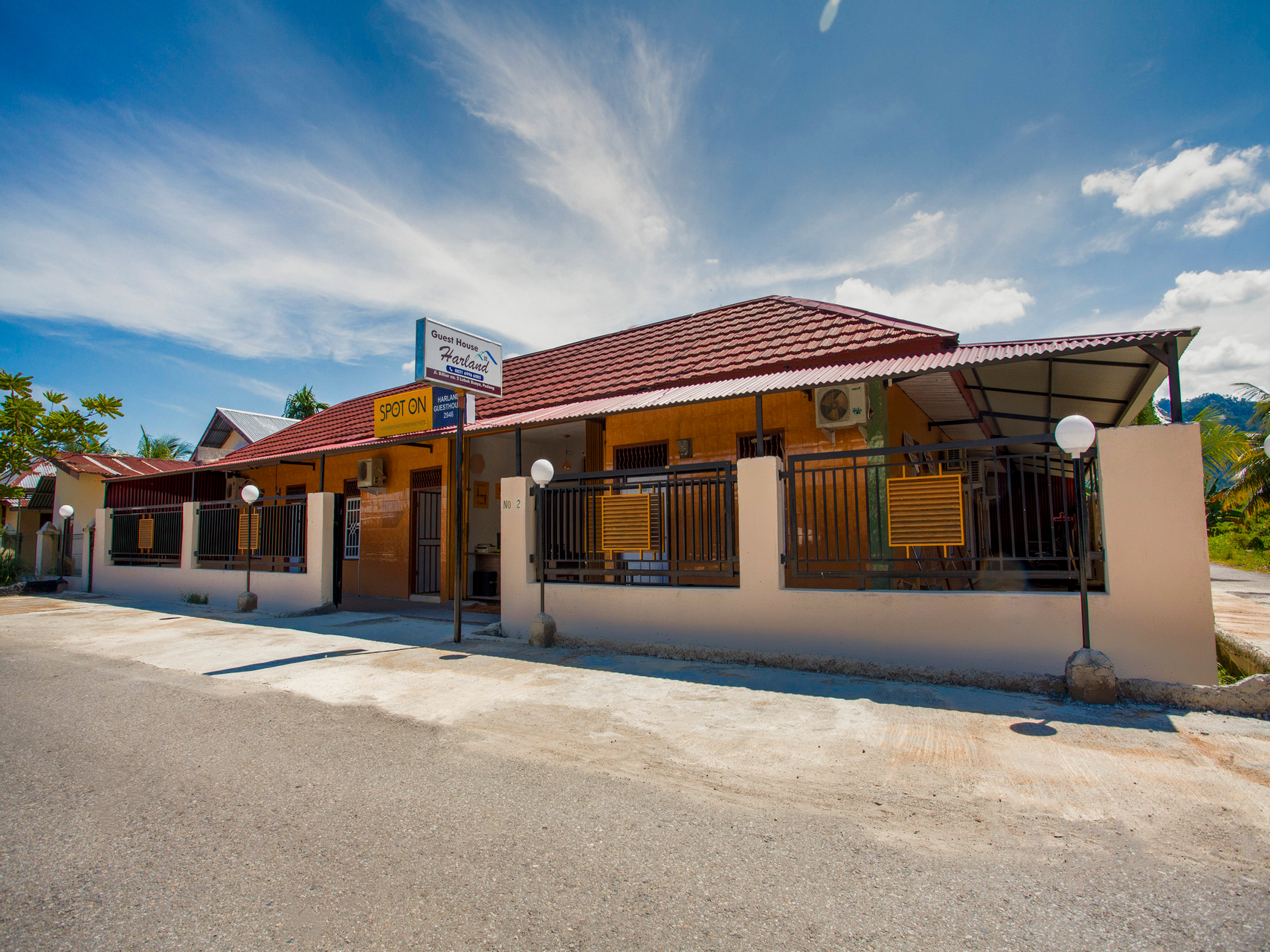 Exterior & Views 1, OYO 2946 Harland Guesthouse, Padang Pariaman