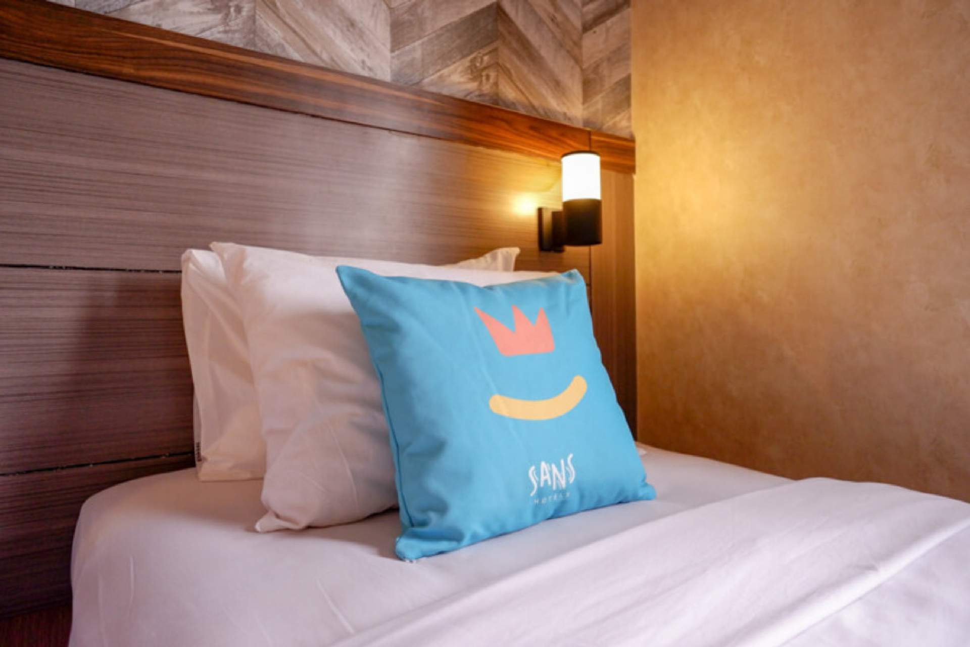 Bed 12