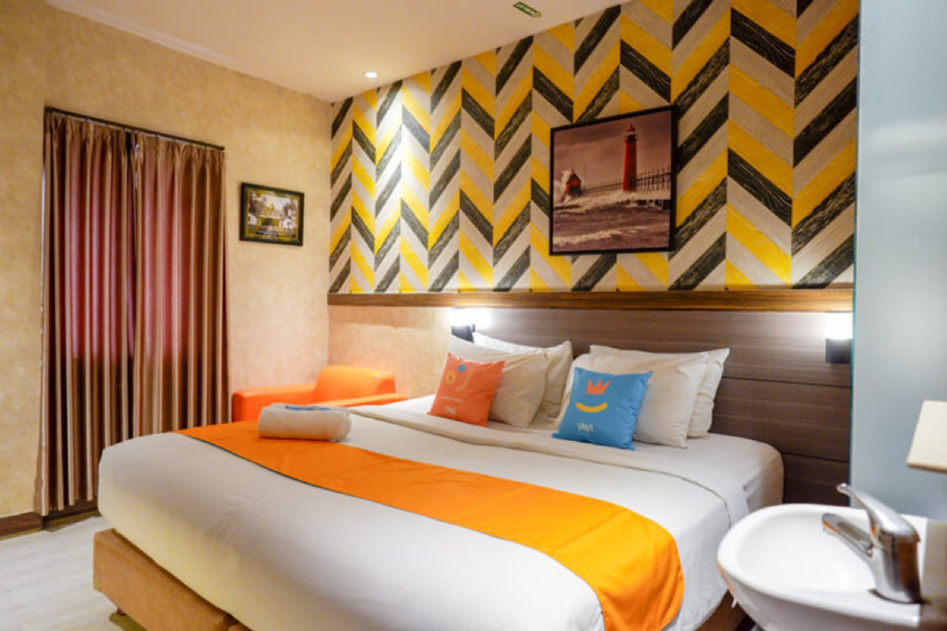 Bedroom 1, Sans Hotel Ekkon Yogyakarta, Yogyakarta