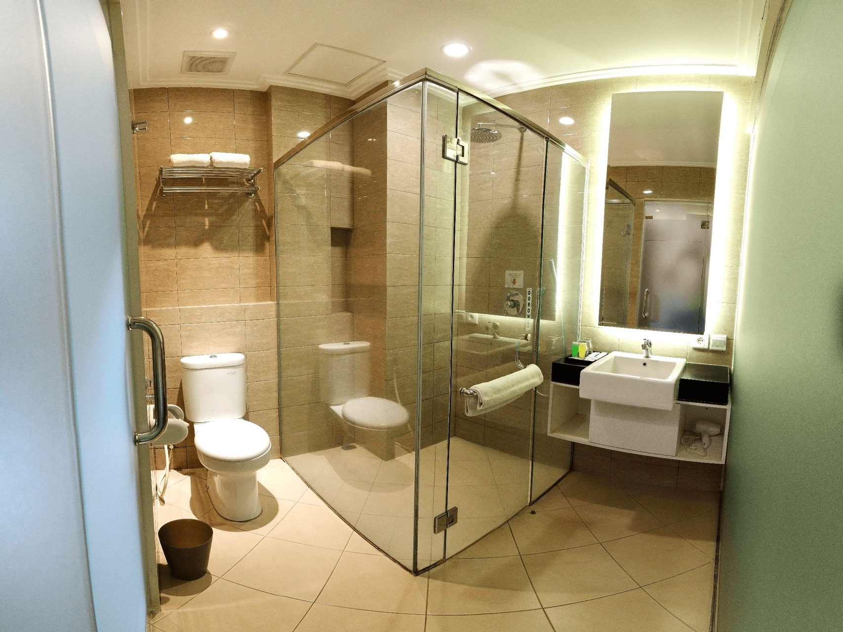 Bathroom 3