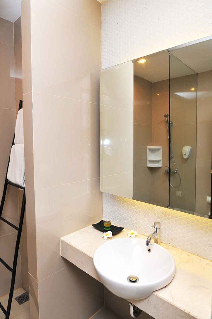 Bathroom 4