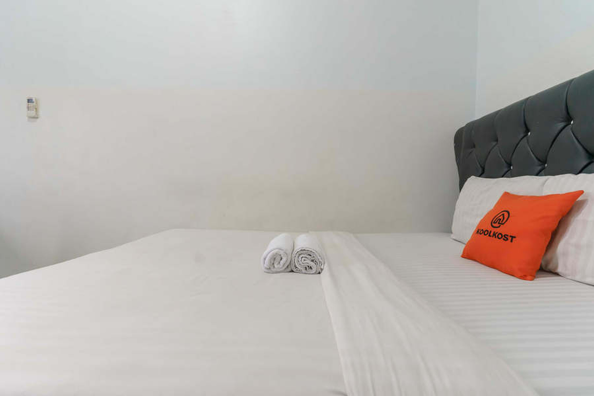 Bed 8