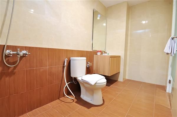 Bathroom 5