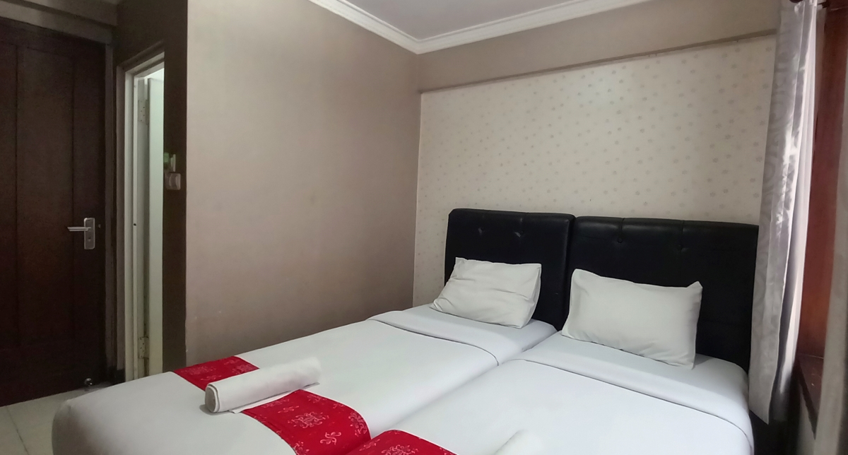 Bedroom 2, KRISTALIA HOTEL BANDUNG, Bandung