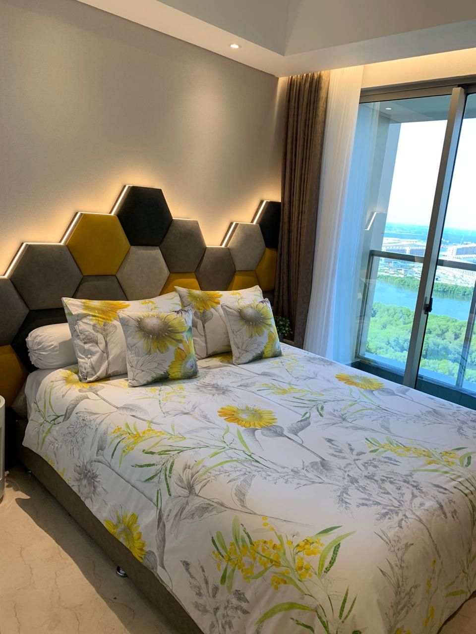 Bedroom 2, Gold Coast PIK Bahama Sea View Apartments, North Jakarta