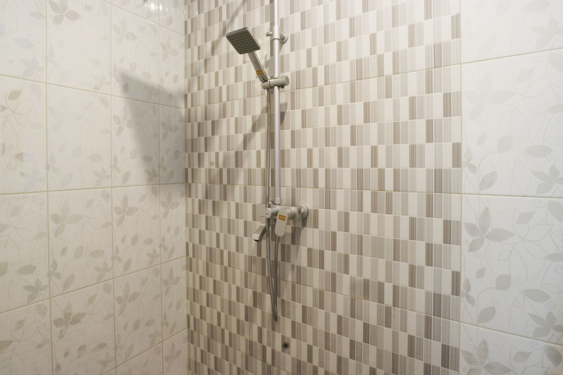 Bathroom 10