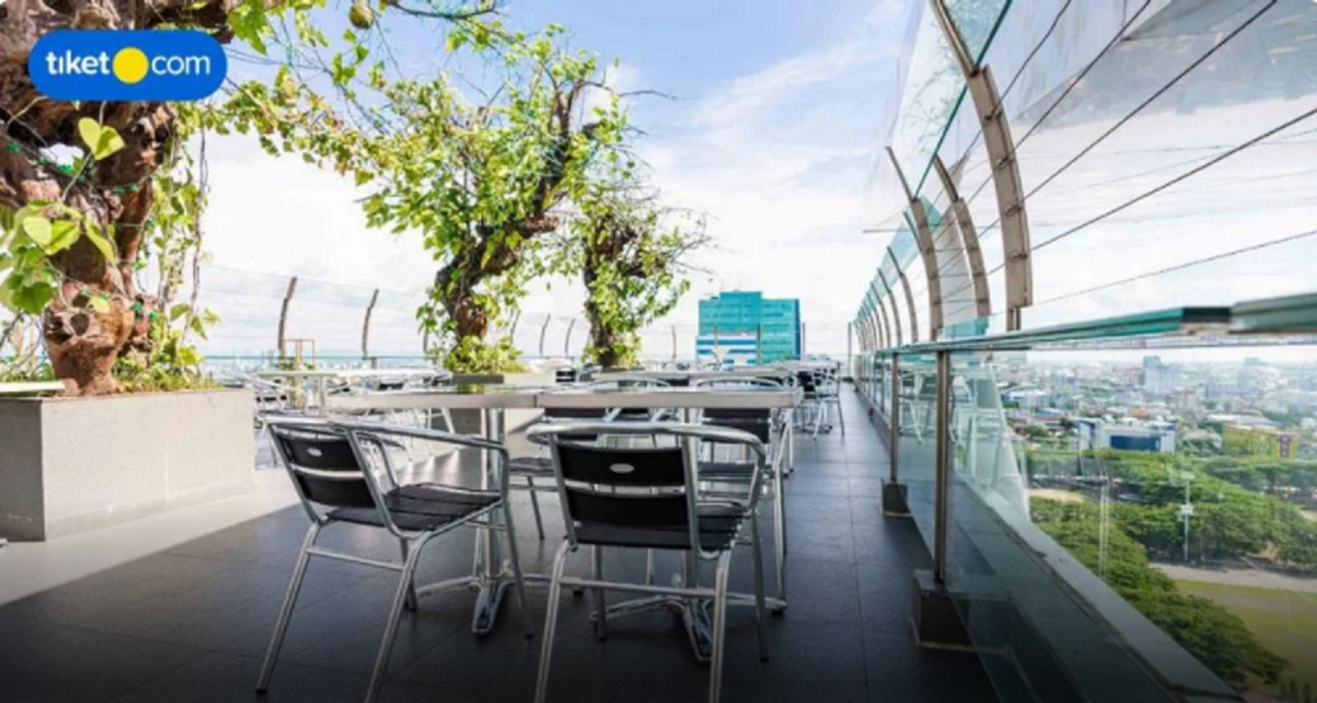 Exterior & Views 4, Karebosi Premier Hotel, Makassar