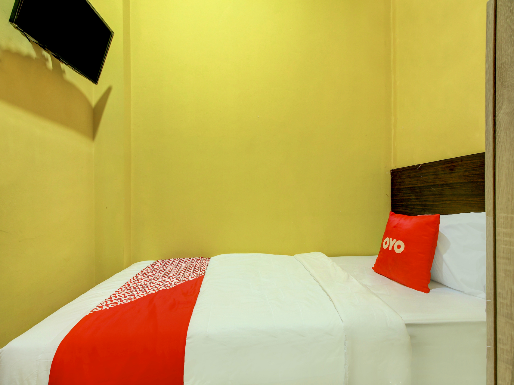 Bed 8