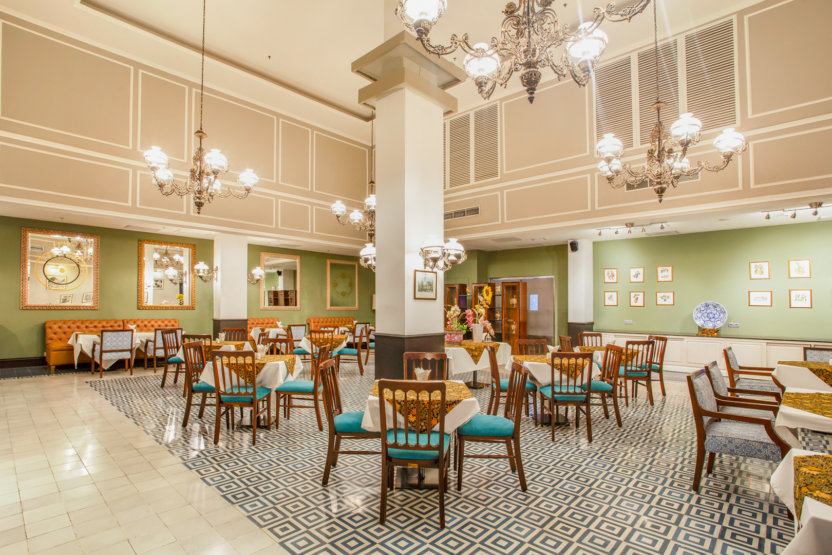 Food & Drinks 5, Hotel Des Indes, Menteng, Jakarta Pusat