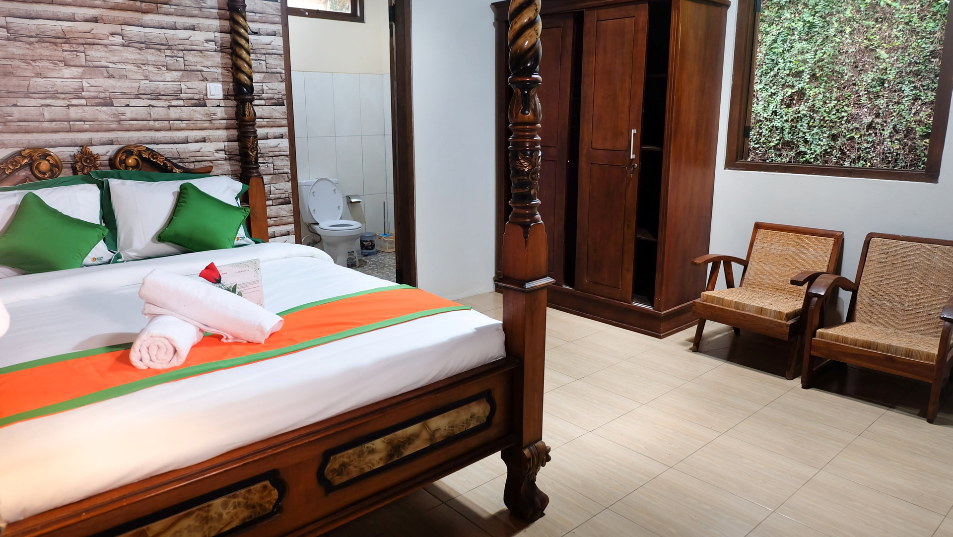 Vila Kamar Keluarga dengan 2 Kamar Tidur Ranjang Queen - Pemandangan Taman