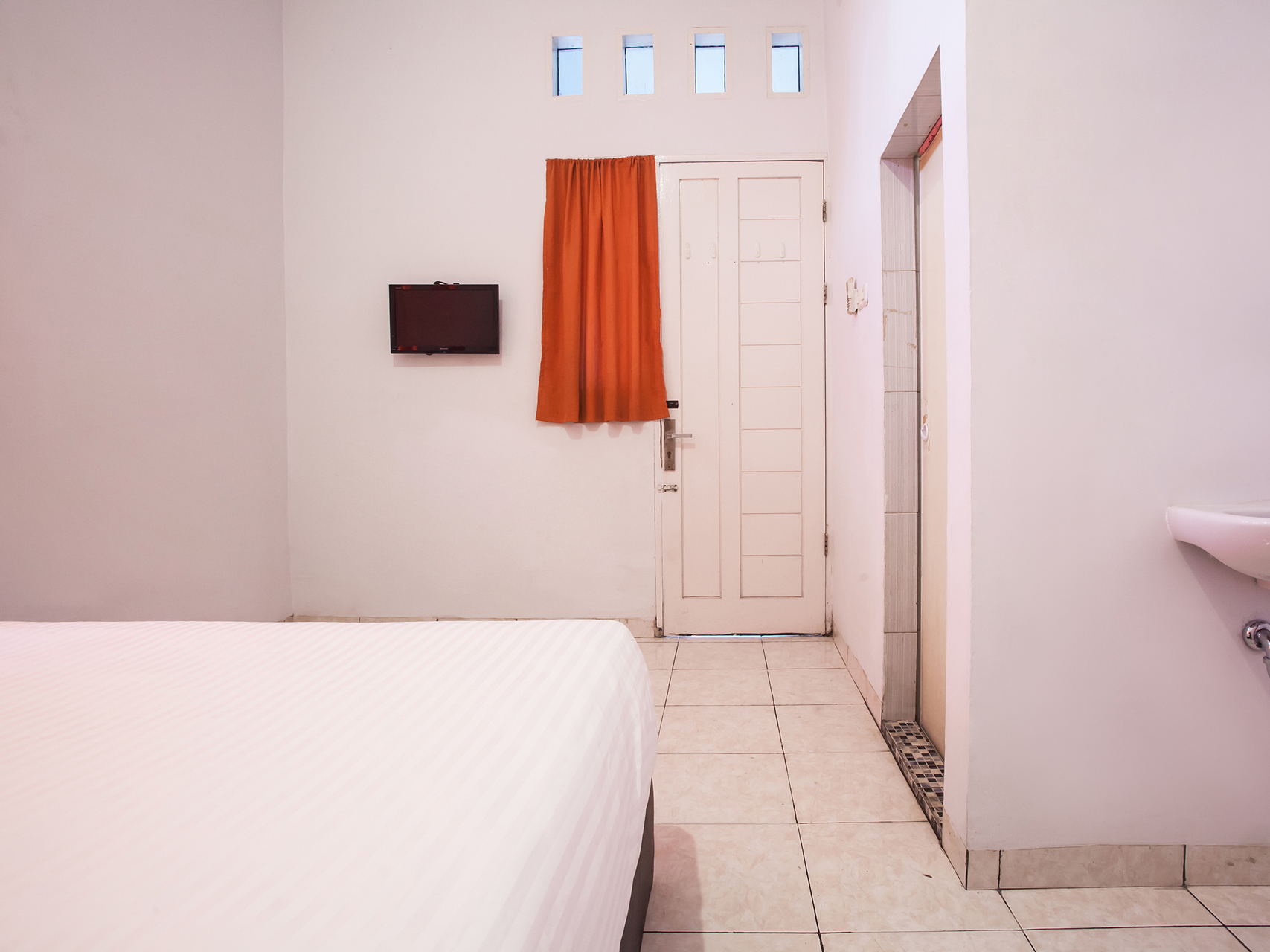 Room 4