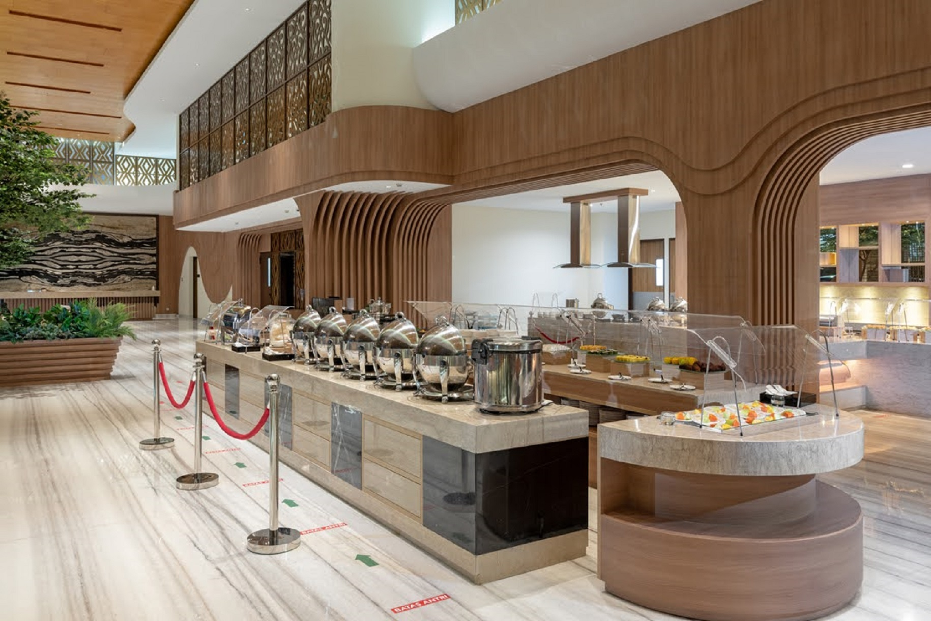 Food & Drinks 5, Hotel Santika Bukittinggi, Bukittinggi