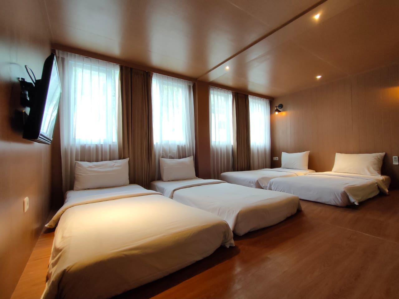 Kamar Keluarga Twin - Pemandangan Taman