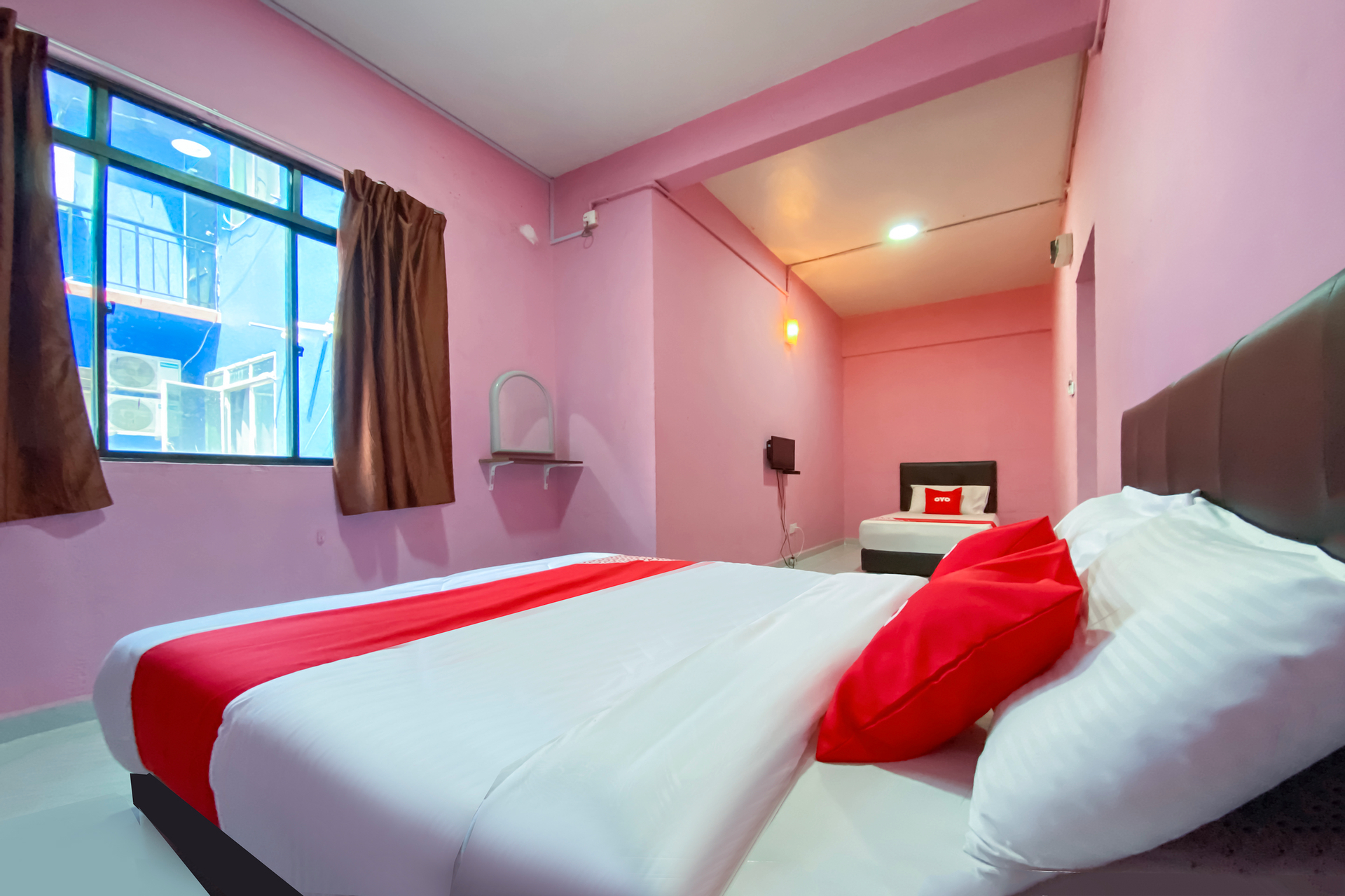 Room 7