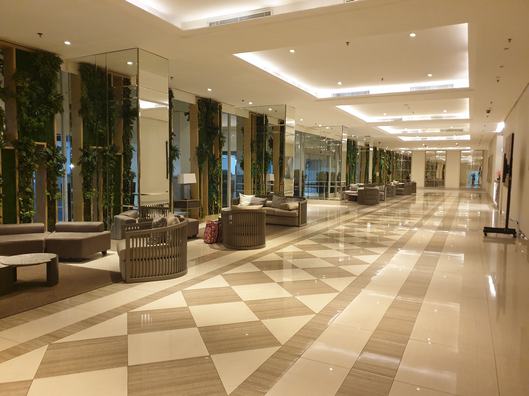 Public Area 4, Cosmy Tanglin 2BR Apartment at Pakuwon Mall, Surabaya