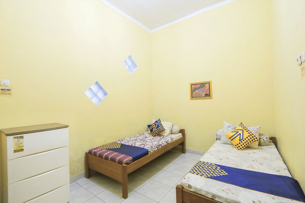 Bedroom 4, SPOT ON 2440 Wallet Family Residence Syariah, Lumajang