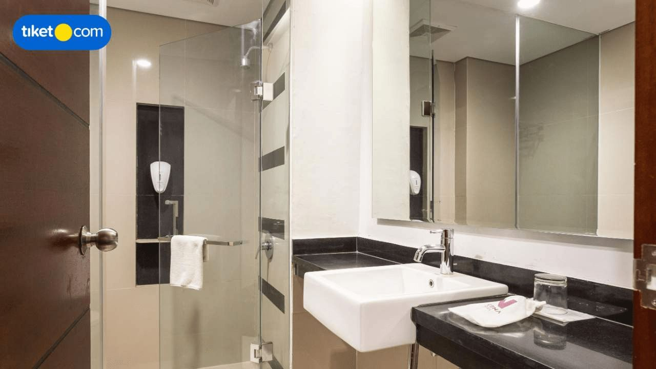 Bathroom 5