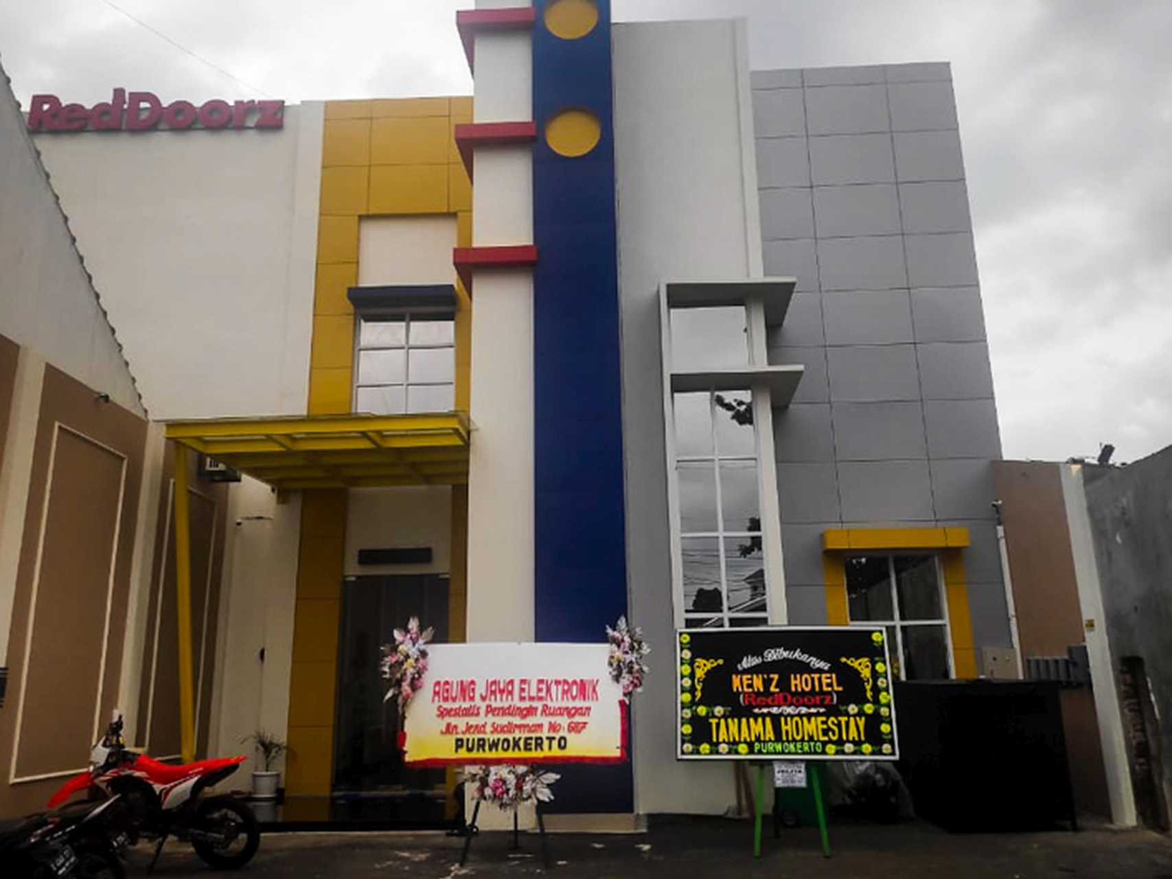 RedDoorz near Moro Mall Purwokerto 2, Banyumas
