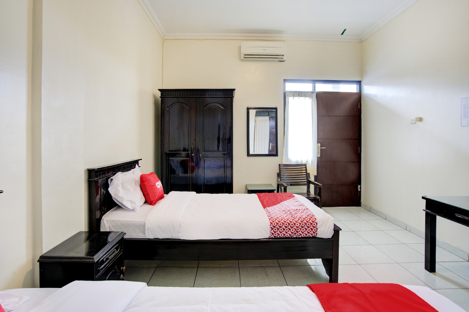 Bed 9