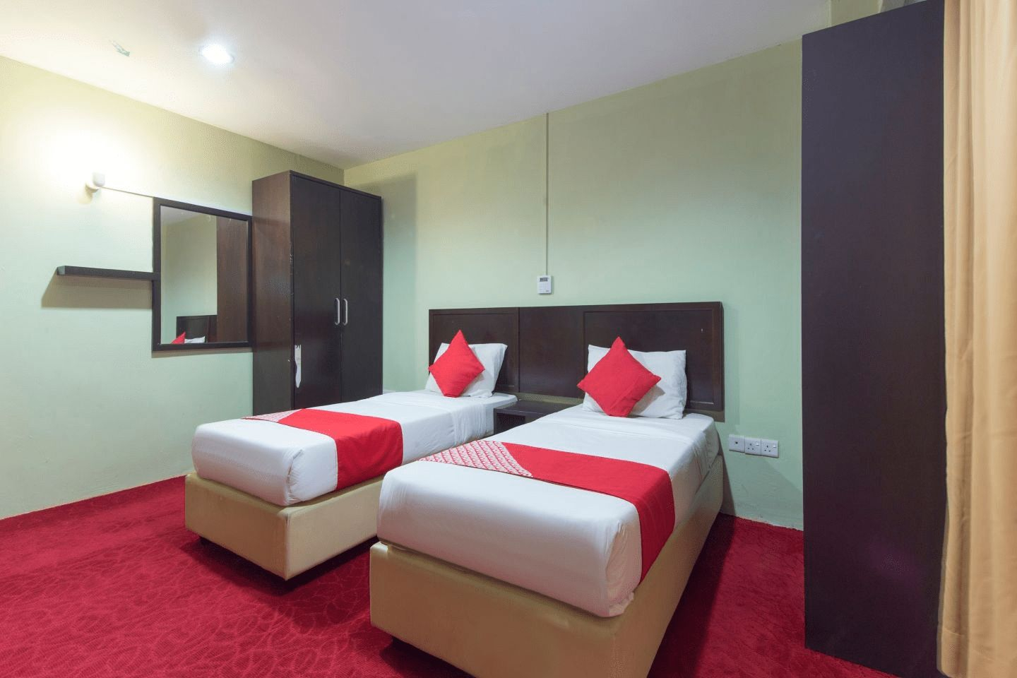 Bedroom 5, Amani Hotel, Hulu Langat