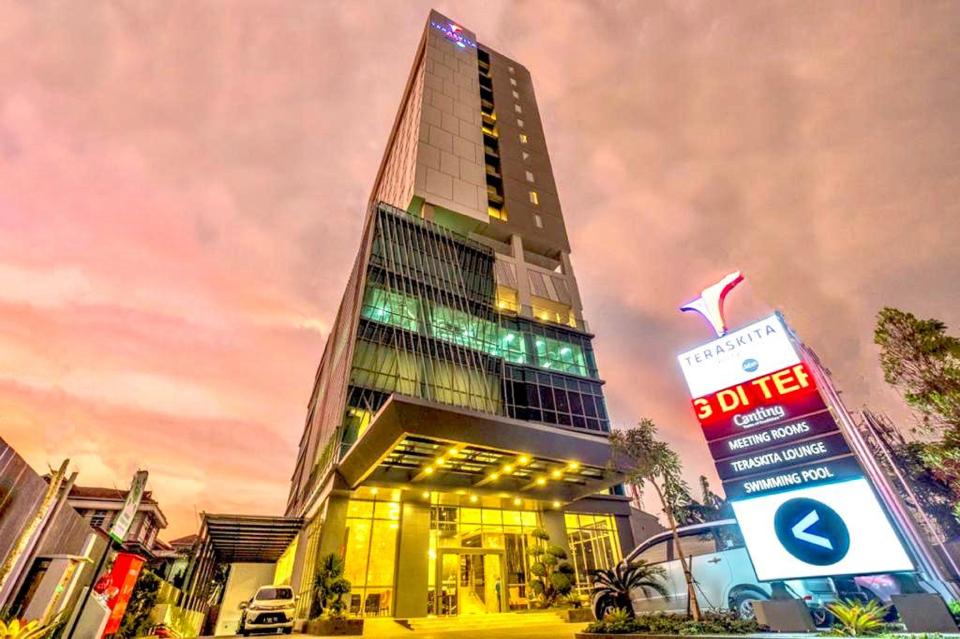 Exterior & Views 1, Teraskita Hotel Makassar managed by DAFAM, Makassar