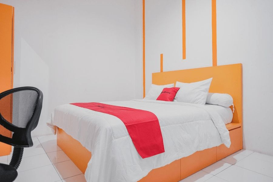 Bedroom 3, RedDoorz @ Jalan Sukabangun 2 Palembang, Palembang