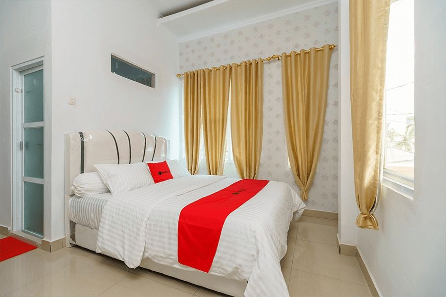 RedDoorz Syariah near Simpang Sekip Palembang, Palembang