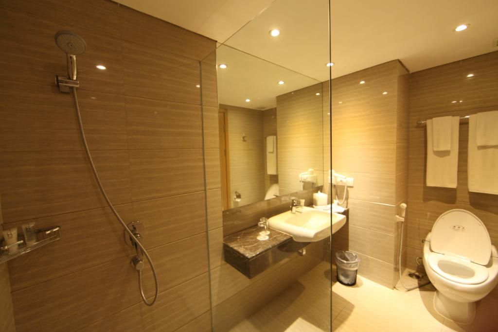 Bathroom 2