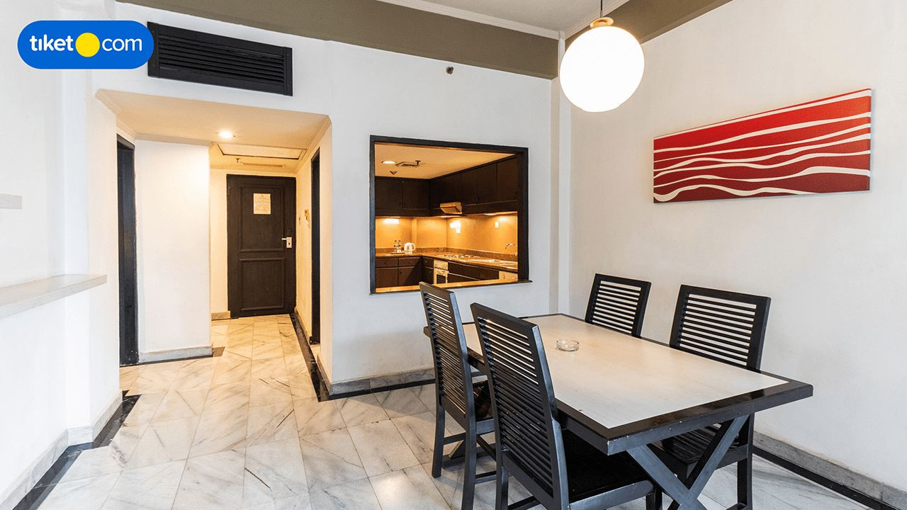 Living Area 9