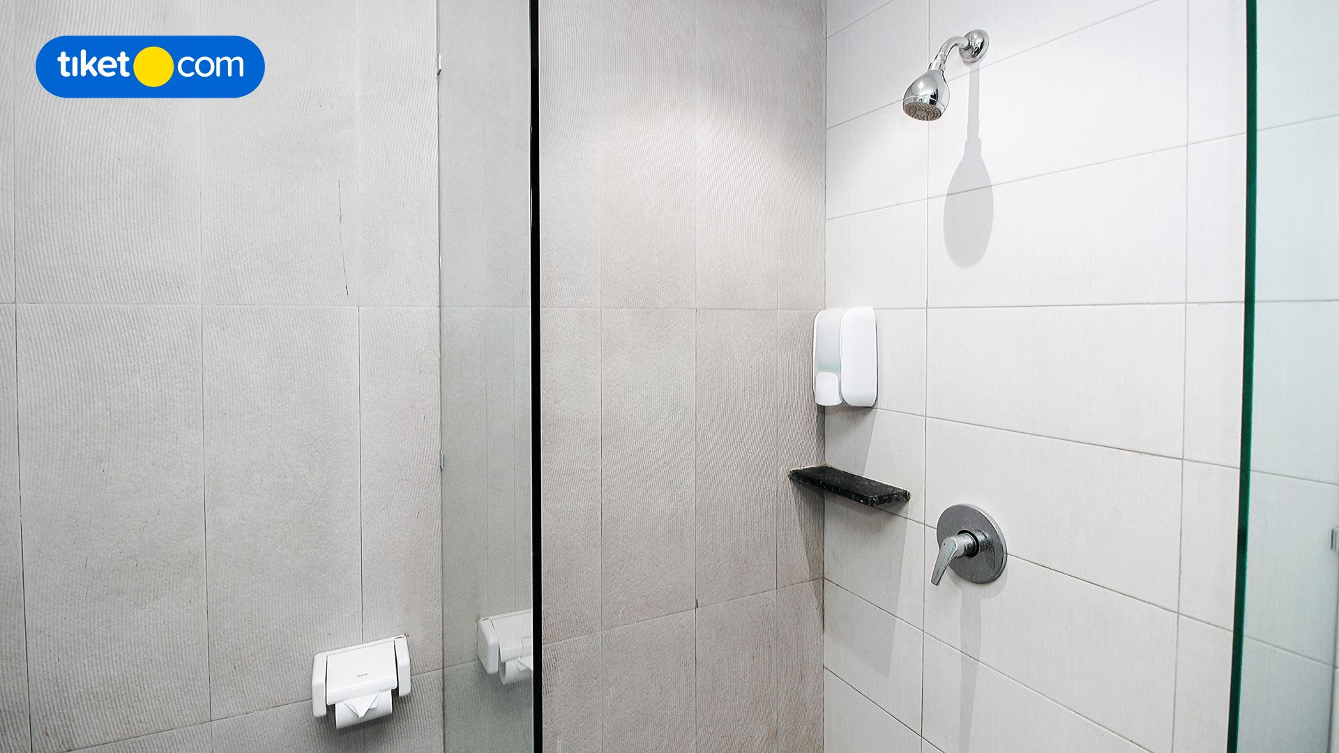 Bathroom 4