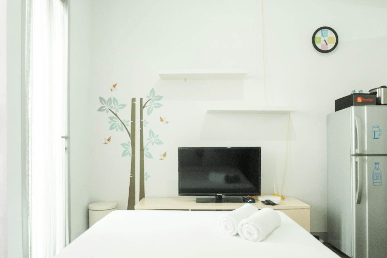 Bedroom 2, Comfy & Clean Studio Apartment at Puri Mas By Travelio, Surabaya