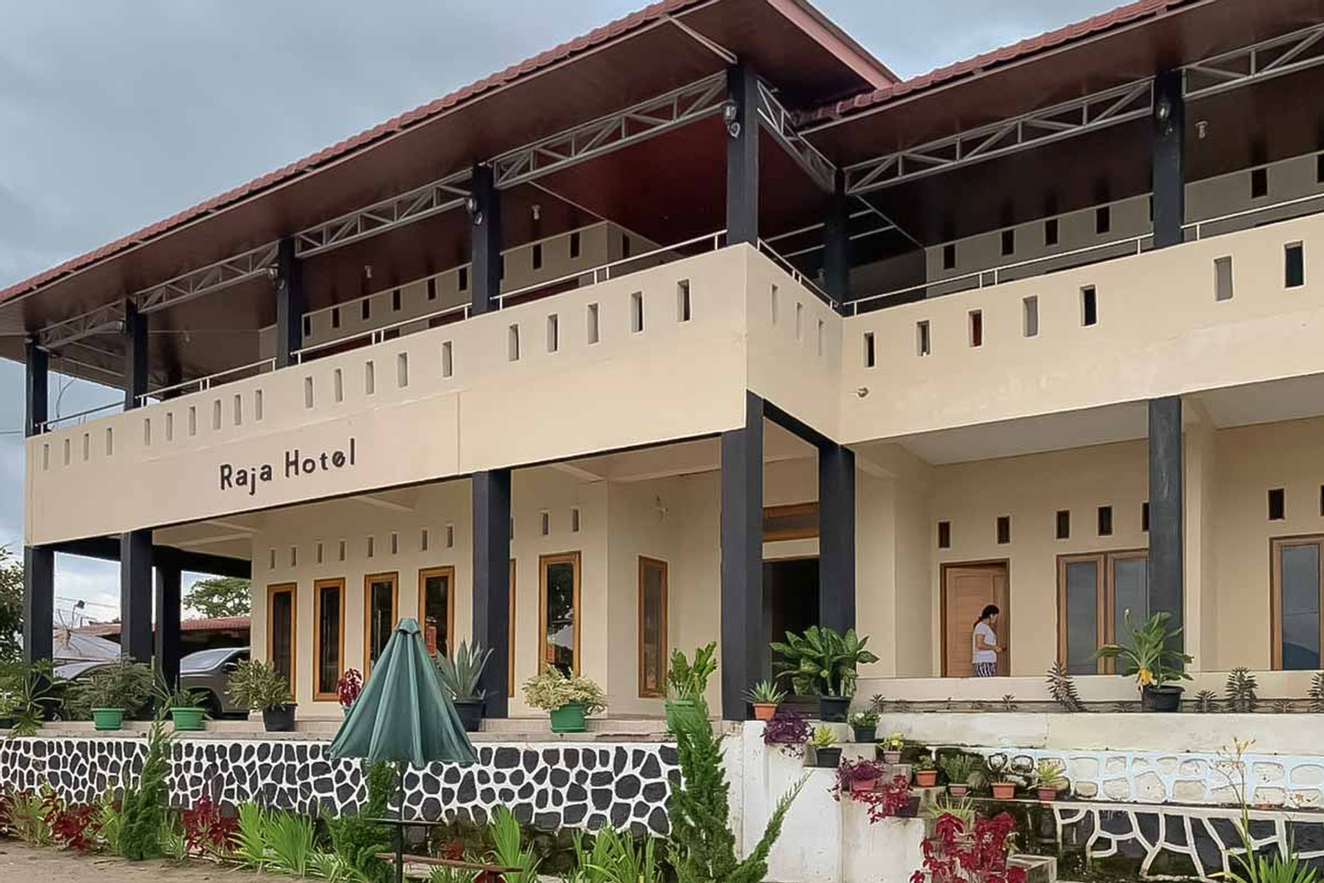 Exterior & Views 1, RedDoorz @ Hotel Pasir Putih Parbaba (tutup sementara), Samosir