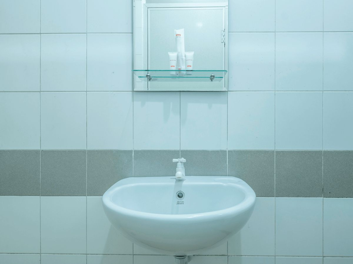 Bathroom 9