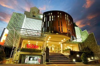 Exterior & Views 1, Tickle Hotel, Yogyakarta