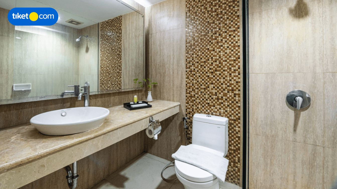 Bathroom 3